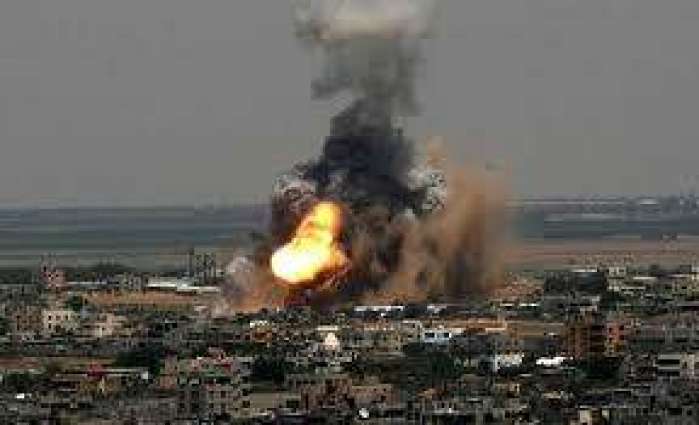 استشهاد فلسطيني واصابة 8 بغارات لطائرات الاحتلال الإسرائيلي على غزة 