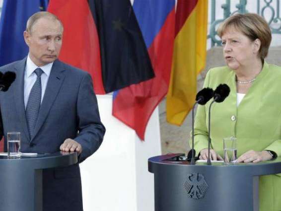 Putin, Merkel Hold Bilateral Talks in Istanbul Before Quadrilateral Summit on Syria