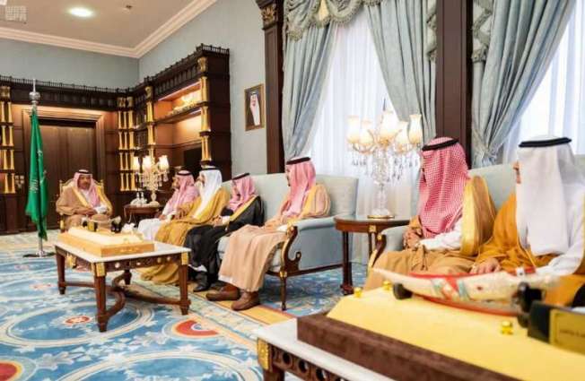 أمير الباحة يستقبل الوكلاء والمستشارين والمحافظين ومدراء الإدارات الداخلية المعينين حديثاً