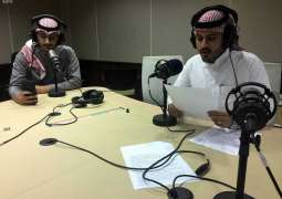 طلاب إعلام أم القرى يقدمون برامج على الهواء مباشرة بإذاعة جدة