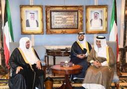 رئيس مجلس الوزراء الكويتي يستقبل رئيس مجلس الشورى