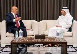 عبدالله بن زايد يستقبل وزير خارجية اليمن