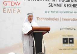 <span>وزير الاقتصاد: الإمارات الأولى في مكافحة التجارة غير المشروعة عربياً</span>