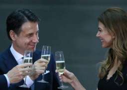 Summit Host Argentina Gifts G20 Leaders With Local Alpaca Scarves, Mendoza Wine