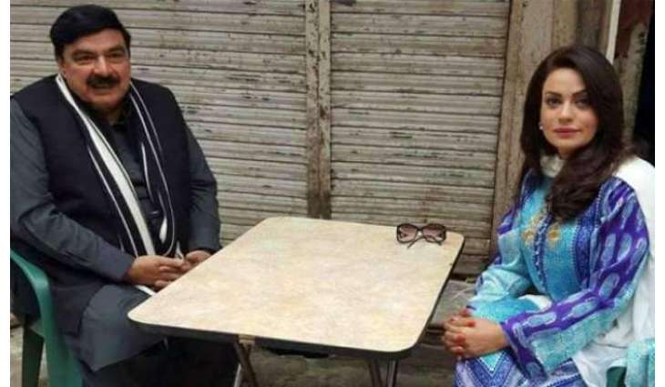 شیخ رشید نے انٹرویو مگروں مشہور اداکارہ دانمبر کیوں منگیا؟
مشہور اداکارہ سعدیہ امام نوں شیخ رشید دے سگار پین دا انداز سوہنا لگ گیا