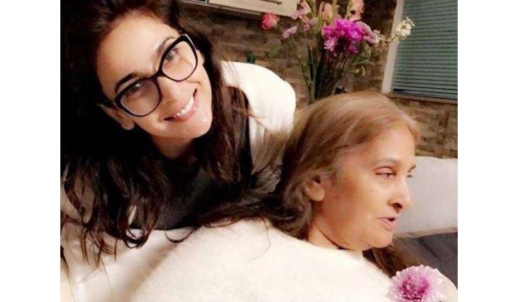 Saba Qamar wishes speedy recovery for mother