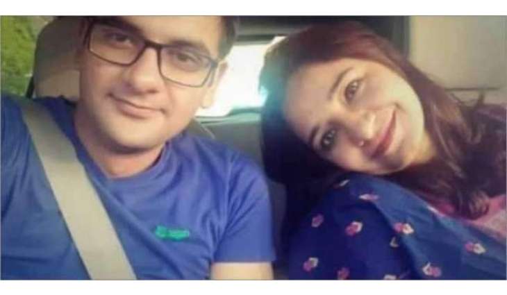 سادگی نال ویاہ کرن والے پاکستانی جوڑے دی کہانی وائرل
 ولیمے دی روٹی ایدھی سنٹر نوں گھل کے جوڑے نے نویں مثال قائم کیتی