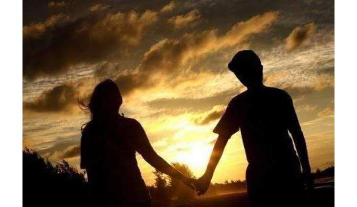 کُڑی نے اپنے ای عاشق نوں لُٹ لیا