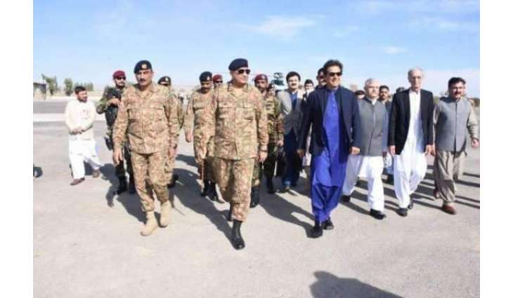 پاکستان پرائی جنگ ملک اندر نہیں لڑے گا:وزیراعظم عمران خان
 فاٹا دے لوکاں نے دہشت گردی دی جنگ دوران قربانیاں دتیاں نیں، قبائلی لوک دہشت گردی دی جنگ دوران اوکھے ویلے وچوں لنگھے نیں، مسلط کیتی گئی جنگ وچ پاکستان دا بہت نقصان ہویا اے: شمالی وزیرستان دے دورے دوران وزیراعظم دی گل بات