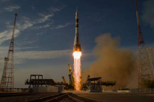 Roscosmos to Assess Commercial Viability of Soyuz Launches to Moon From Vostochny- Rogozin