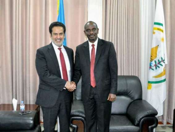 <span>الإمارات و رواندا تبحثان تعزيز العلاقات في جميع المجالات</span>