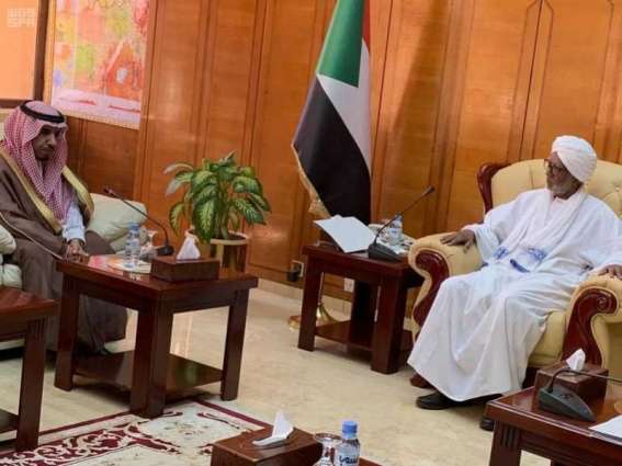 رئيس المجلس الوطني السوداني يلتقي أعضاء لجنة الصداقة البرلمانية السعودية السودانية
