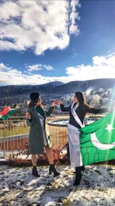 Miss Pakistan, Miss India root for peace between two neighbours