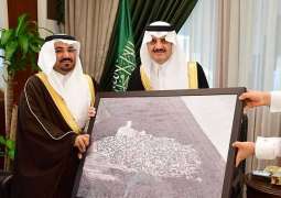 الأمير سعود بن نايف يستقبل فريق التنقيب في موقع ثاج الأثري بالمنطقة الشرقية