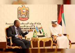 <span>الإمارات تبحث تعزيز استقطاب العمالة مع فيتنام وتايلاند ونيبال ورواندا</span>