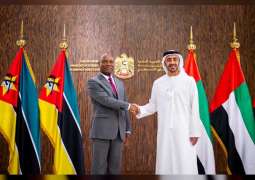 <span>عبدالله بن زايد يستقبل وزير خارجية موزمبيق</span>