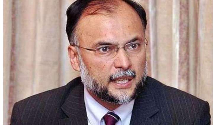 پاکستان اٹی اقلیت آتے پورو مذہبی آجوئی ءِ، امریکہ غان سرٹیفکیٹ ہلنگ نا ضرورت اف، احسن اقبال