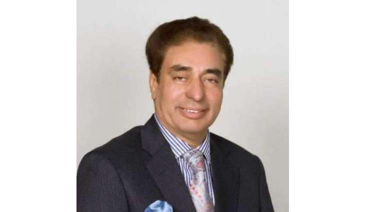 تحریک انصاف دے رہنما خواجا سعد رفیق دی حمایت وچ ساہمنے آ گئے
 سابق وزیر ریلوے نوں 30سال توں جاننا واں، ایہ منن لئی تیار نہیں کہ اوہ کرپشن وچ ملوث ہو سکدے نیں: ریاض فتیانہ