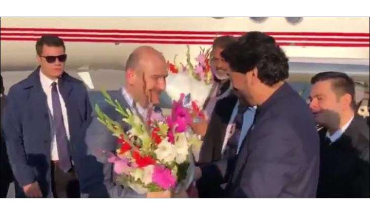 وزیراعظم عمران خان تون ترک وزیر داخلہ سلیمان سوئلو نا اوڑدہی ہڑتوم آ کنڈآتا تعلقداری و چندی بشخ آتے ٹی تین پہ تینی کمکاری ءِ پین ودفنگ نا وڑوڈول آتیا گپ و تران، 
ترک وزیروزیراعظم عمران خان ءِ ترکی نا دورہ نا سلہ خلک