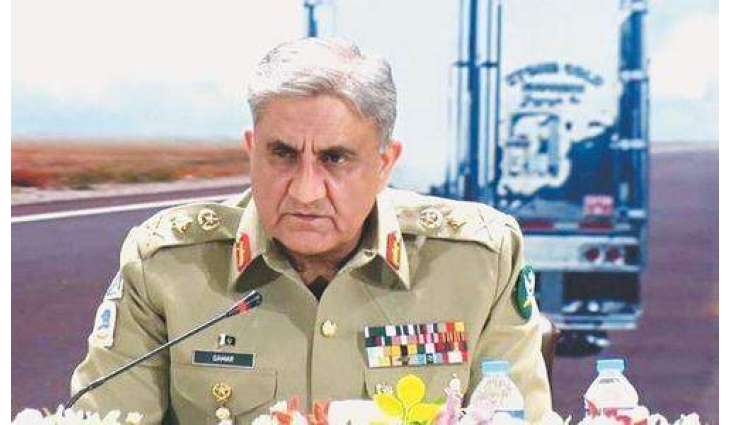 چیف آف آرمی سٹاف جنرل قمر جاوید باجوہ دی کرسمس دے موقع تے کریسنٹ چرچ راولپنڈی اچ مسیحی کمیونٹی دی تقریب اچ شرکت