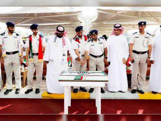 <span>منتسبو شرطة أبوظبي يحتفلون باليوم الوطني </span>