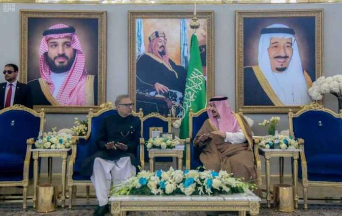 رئيس جمهورية باكستان الإسلامية يصل الرياض