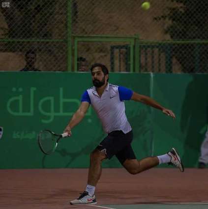 اللاعب فهد السعد يحصل على الميدالية البرونزية في بطولة العرب للأساتذة للتنس