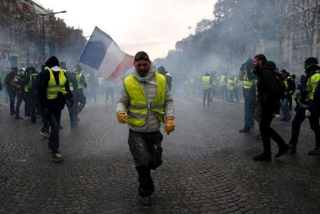 Yellow Vest Rallies in France to Continue Despite Macron's Concessions - Lead Activist