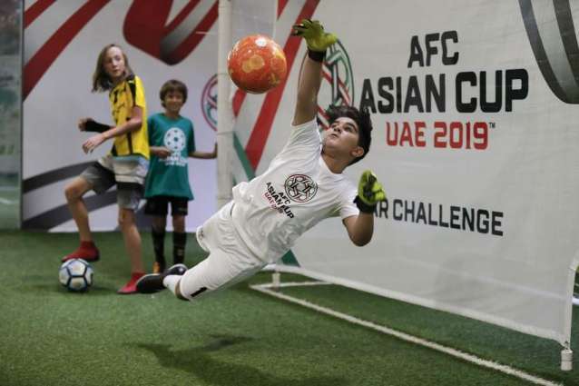 Emirates brings iconic Asian Cup trophy to Dubai ahead of AFC Cup 2019