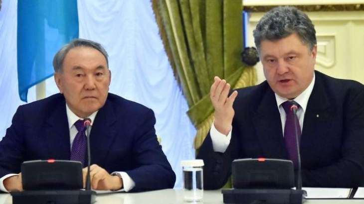 Ukraine, Kazakhstan Presidents Discuss Kerch Strait Clash in Phone Call