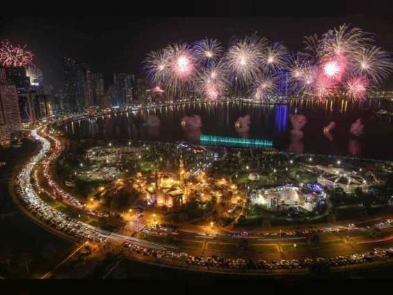<span>ليلة رأس السنة..الملايين تضبط ساعتها على عروض الألعاب النارية في الإمارات</span>
