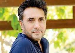 Make up with loved ones before it’s too late, Adnan Siddiqui reminisces youth