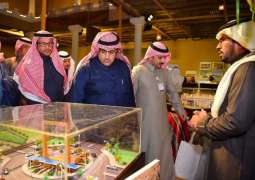وكيل إمارة منطقة الرياض يزور المهرجان الوطني للتراث والثقافة