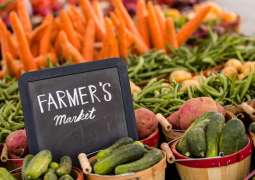 Farmers’ markets promote local products