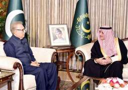 الرئيس الباكستاني يجدد التزام بلاده لحماية الحرمين الشريفين