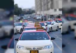 طرق دبي تنفذ 12 مليون طلب لرواد مركبات الأجرة في العام الماضي 