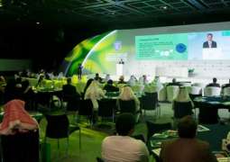 منتدى الإمارات للسياسات العامة يناقش العلاقة بين التنافسية والتنمية المستدامة 