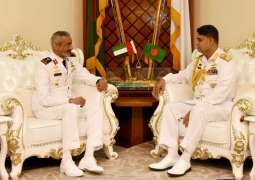 قائد القوات البحرية يلتقي رئيسة وزراء بنغلاديش 
