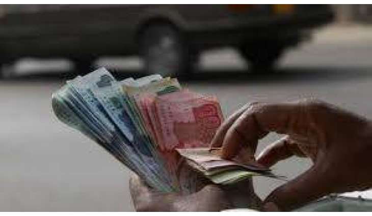 Man mistakenly chops cash amount while preparing fodder