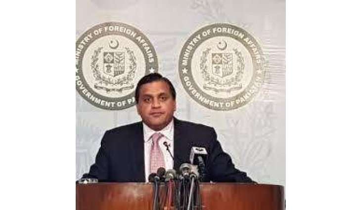 پاكستان د سرجيكل سټرائيك په اړه هندۍ ادعا رد كړه زمونږ د امن خواهش دې كمزوري ونه ګڼلې شي٬د هند د كوم هم جارحيت د ځواب وركولو بشپړ صلاحيت لرو٬هند دې د يو اېن مبصر مشن له په اېل او سي د سيز فائر خلاف ورزو څارنې لپاره د سيمې دورې كولو اجازه وركړي٬د امريكې سره د قيادت په كچه د مثبتو رابطو خوښي لرو،
پاكستان اسرائيل نه تسليموي٬د امريكې پشمول ټول هېوادونه دې د افغان مفاهمتي عمل له د سهولت كارۍ په اړه د پاكستان كردار تسليم كړی٬ بنګله دېش كښې د حسينه واجد د كاميابۍ هركلے كوو۔د خارجه دفتر وياند ډاكټر محمد فيصل اوونيز پرېس بريفنګ