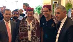 Star footballers Kaka, Figo arrive in Pakistan
