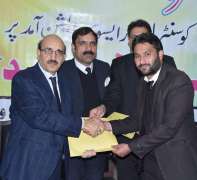 Masood urges lawyers to play proactive role to ensure rule of law in country