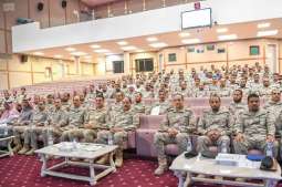 كلية القيادة والأركان تستضيف برنامج القوات المسلحة للوقاية من تعاطي المخدرات