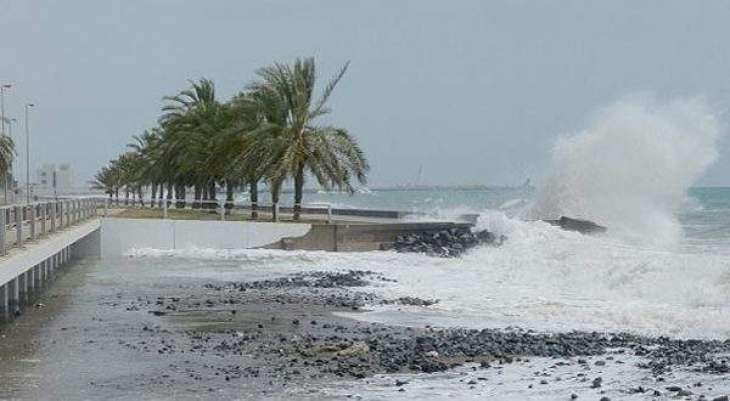 High wind warning in Arabian Gulf