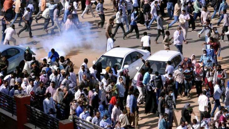 Sudanese Police Use Tear Gas on Protesters Near Khartoum