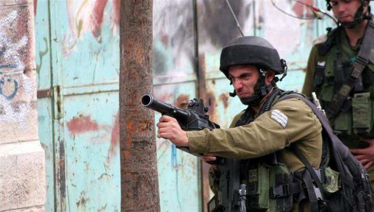 قوات الاحتلال تطلق النار على فتاة فلسطينية قرب نابلس