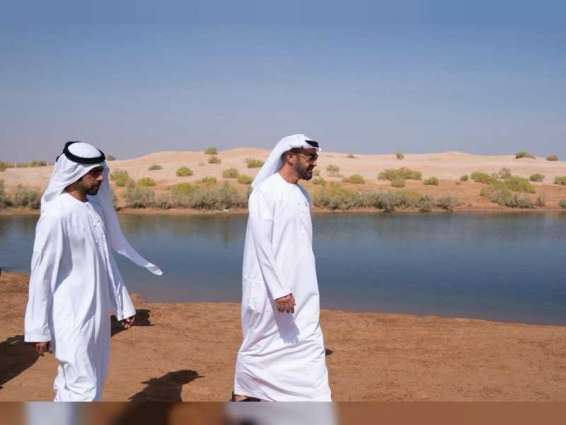 Mohamed bin Zayed visits Al Ain's tourist destinations, residential projects