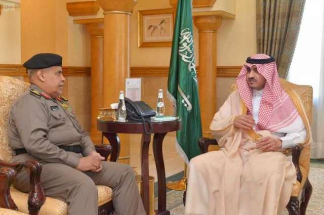 نائب أمير منطقة مكة المكرمة يلتقي عدداً من القيادات الأمنية
