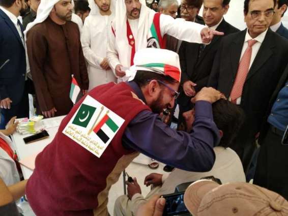 افتتاح مستشفى الشيخة فاطمة الإنساني الميداني في كراتشي لعلاج الفقراء