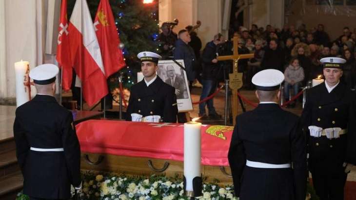 Slain Gdansk Mayor Laid to Rest in Poland